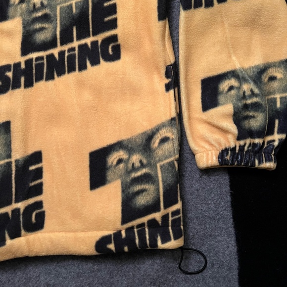 DUMBGOOD x THE SHINING Repeat Logo Zip Up Polar Fleece Hoodie Kubrick Collection - Picture 3 of 16